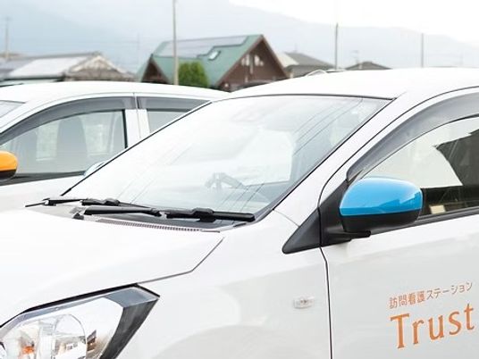 送迎車の駐車場  