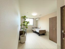 明るい居室の空間