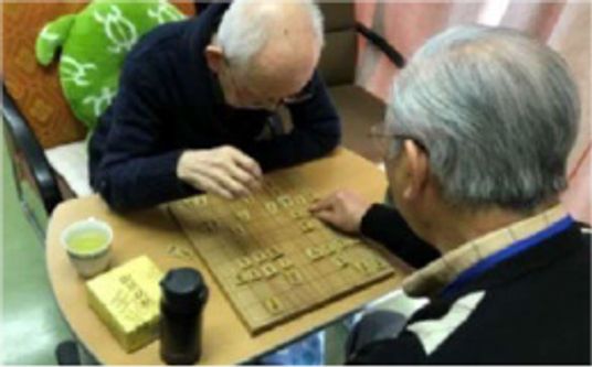 将棋を指す居室