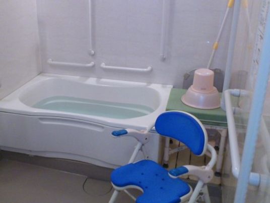 介護用設備付き浴室