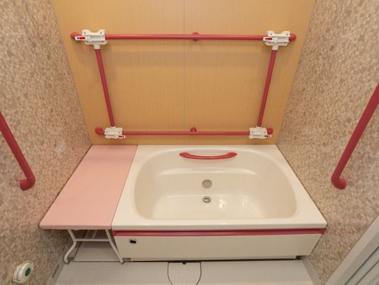 バリアフリー対応の洗面台