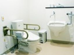 手すり付きトイレ設備