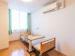 明るい個室ベッドスペース