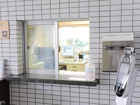 フロントの受付カウンター