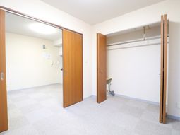 空間広がる居室の様子