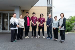 施設スタッフ集合写真