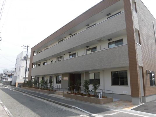 清潔感のある施設外観