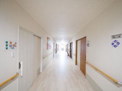 清潔感のある廊下