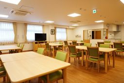 共有スペースのダイニングエリア