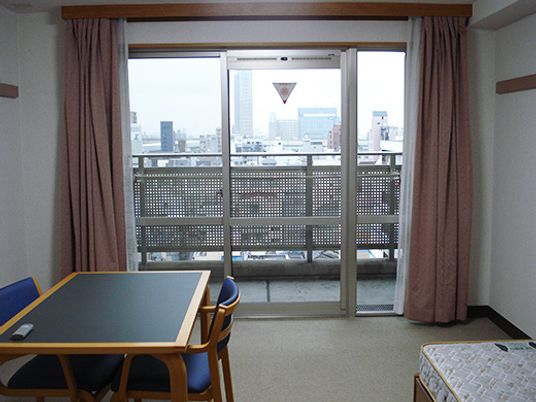 窓から見える景色の居室
