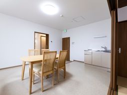 共有ダイニングスペース