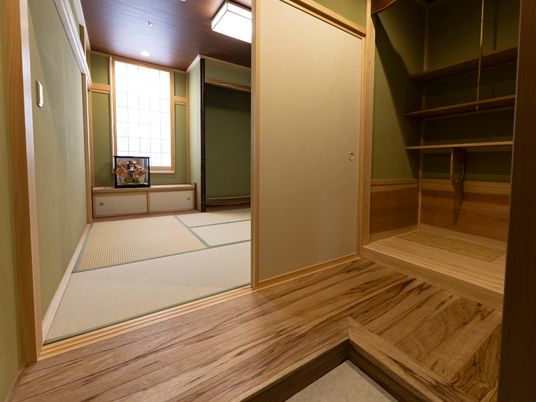和室の居室空間