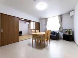 和洋室の広々空間