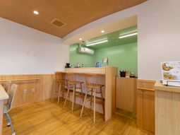 明るいカウンタースペース