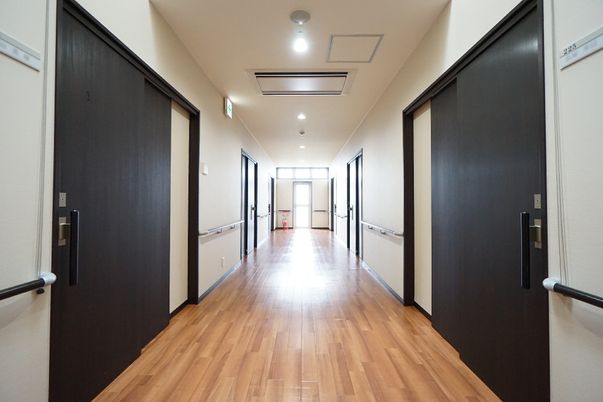 清潔感のある廊下