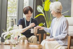 スタッフと利用者のふれあい