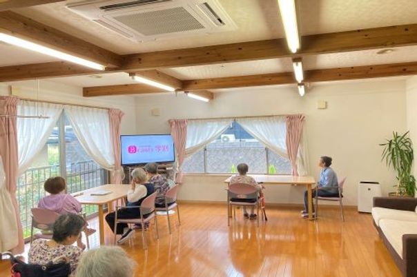 ケアの現場となるラウンジ