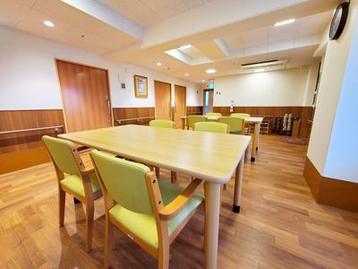 清潔な食堂の配置