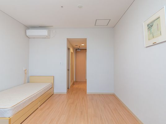 落ち着いた雰囲気の居室