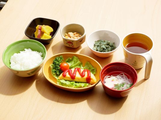 手作りの健康的な食事提供