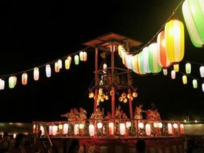 盆踊りのやぐら