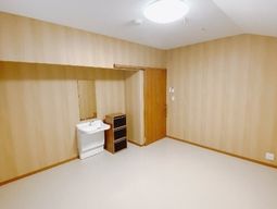 清潔な洋室空間
