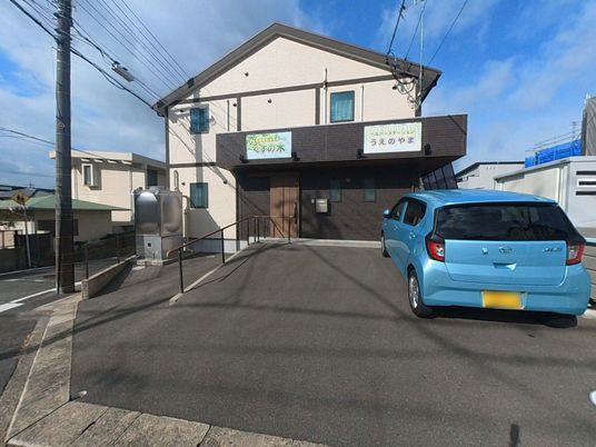 入口の駐車スペース