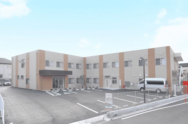 きれいな外観の建物