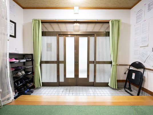 エントランスの出入口