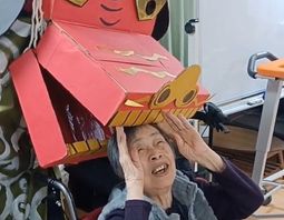 明るく広々とした室内
