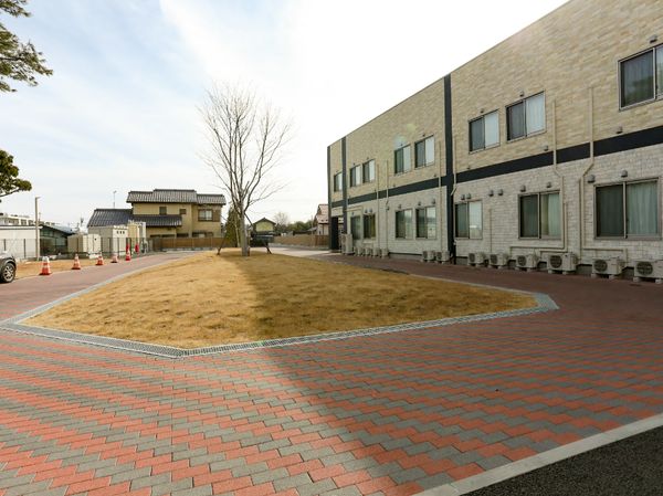 整備された施設の外観