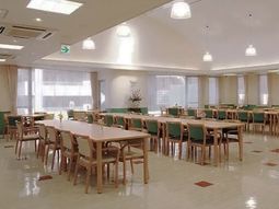 広々とした食堂の様子