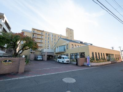 多階層の建物エクステリア