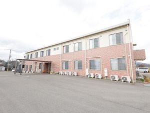 広々とした明るい外観