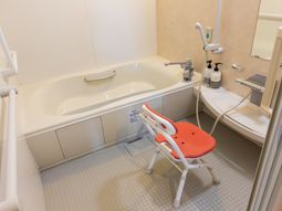 バリアフリー浴室設備