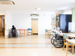 清潔なリビング空間