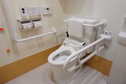 バリアフリー対応トイレ