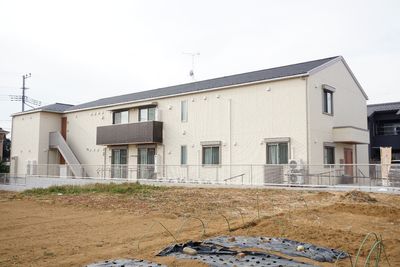 新築そうな建物外観