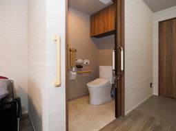 清潔で機能的なトイレ