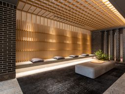 和風デザインのロビー