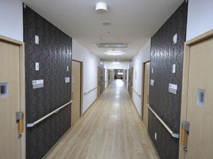 長い廊下