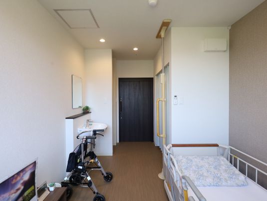 居室内の明るい一角