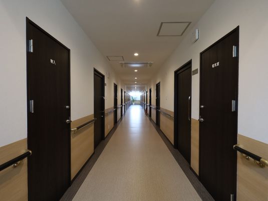 清潔感のある廊下