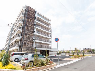 多階層建物の外観