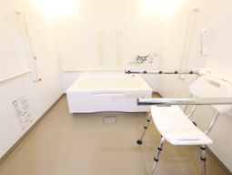 バリアフリー浴室設備