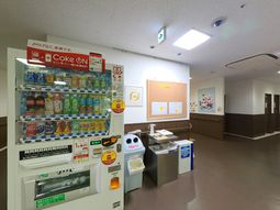廊下に設置された自販機
