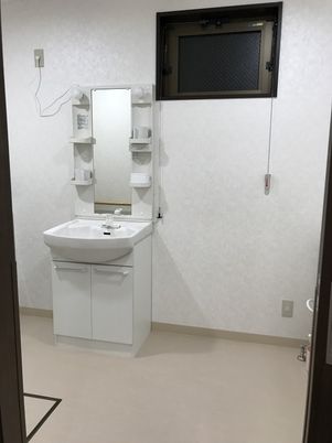清潔な洗面台