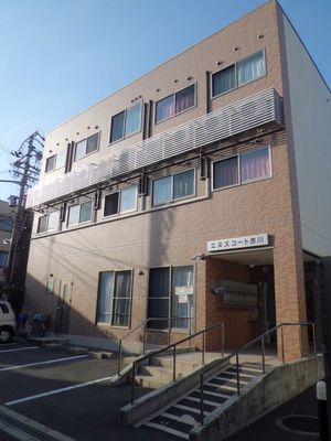清潔感ある施設外観