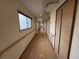 明るい廊下