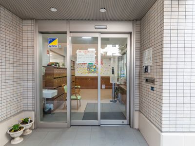 自動ドアのエントランス